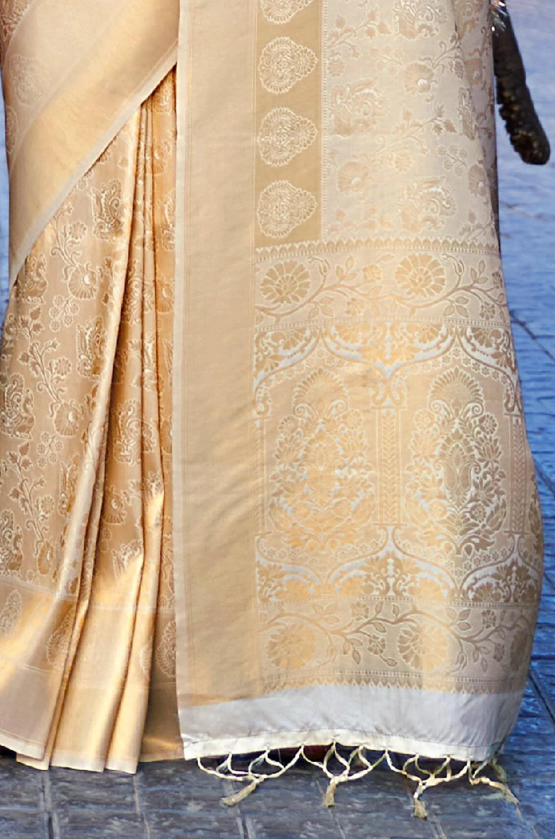 Champagne Gold Kanjivaram Silk Saree