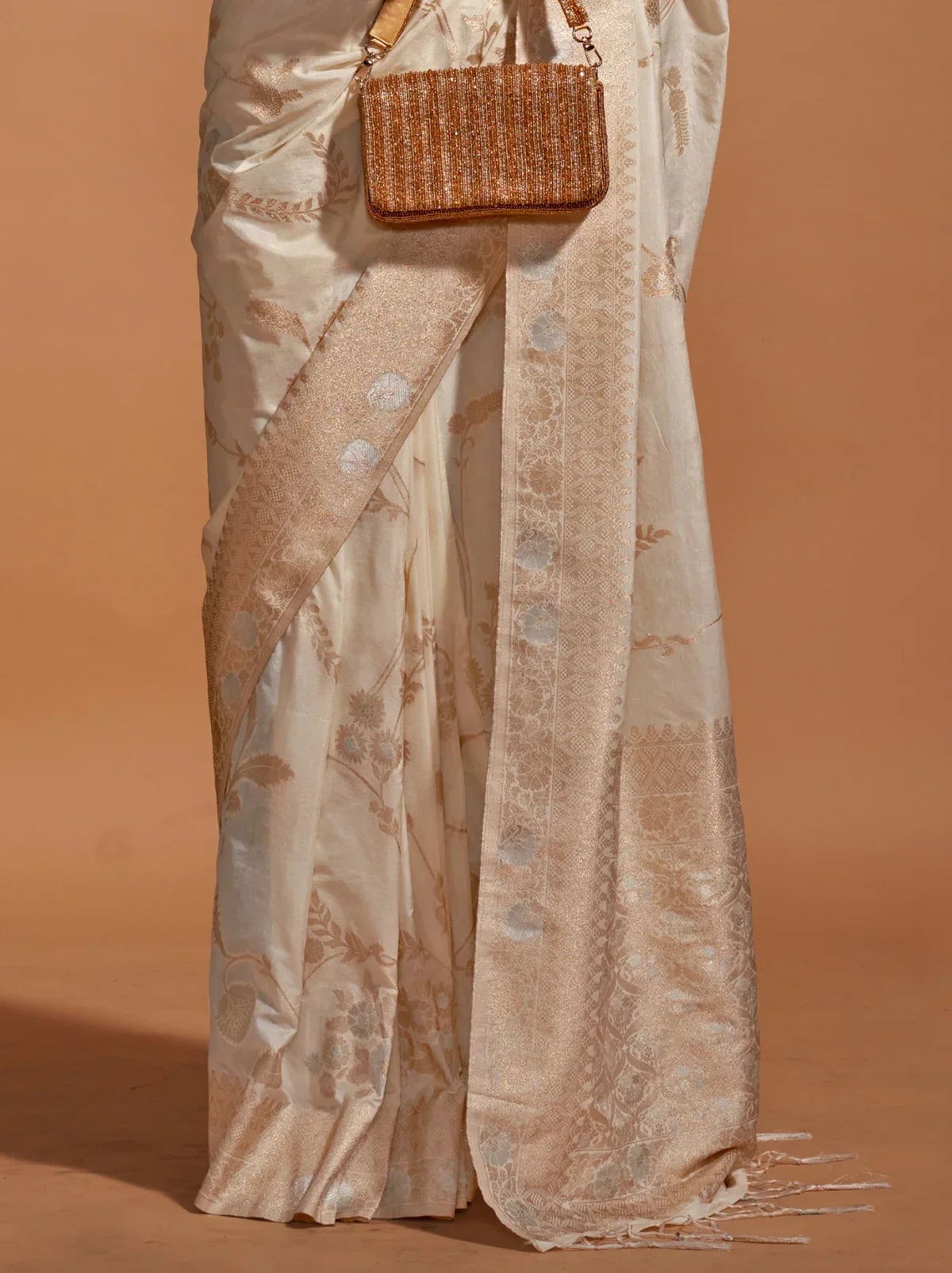 Ivory White Georgette Handloom Saree with Heavy Pallu Bridal Saree