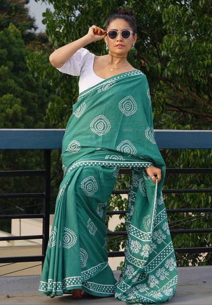 Bollywood Ispired Mul Cotton Mehndi Saree