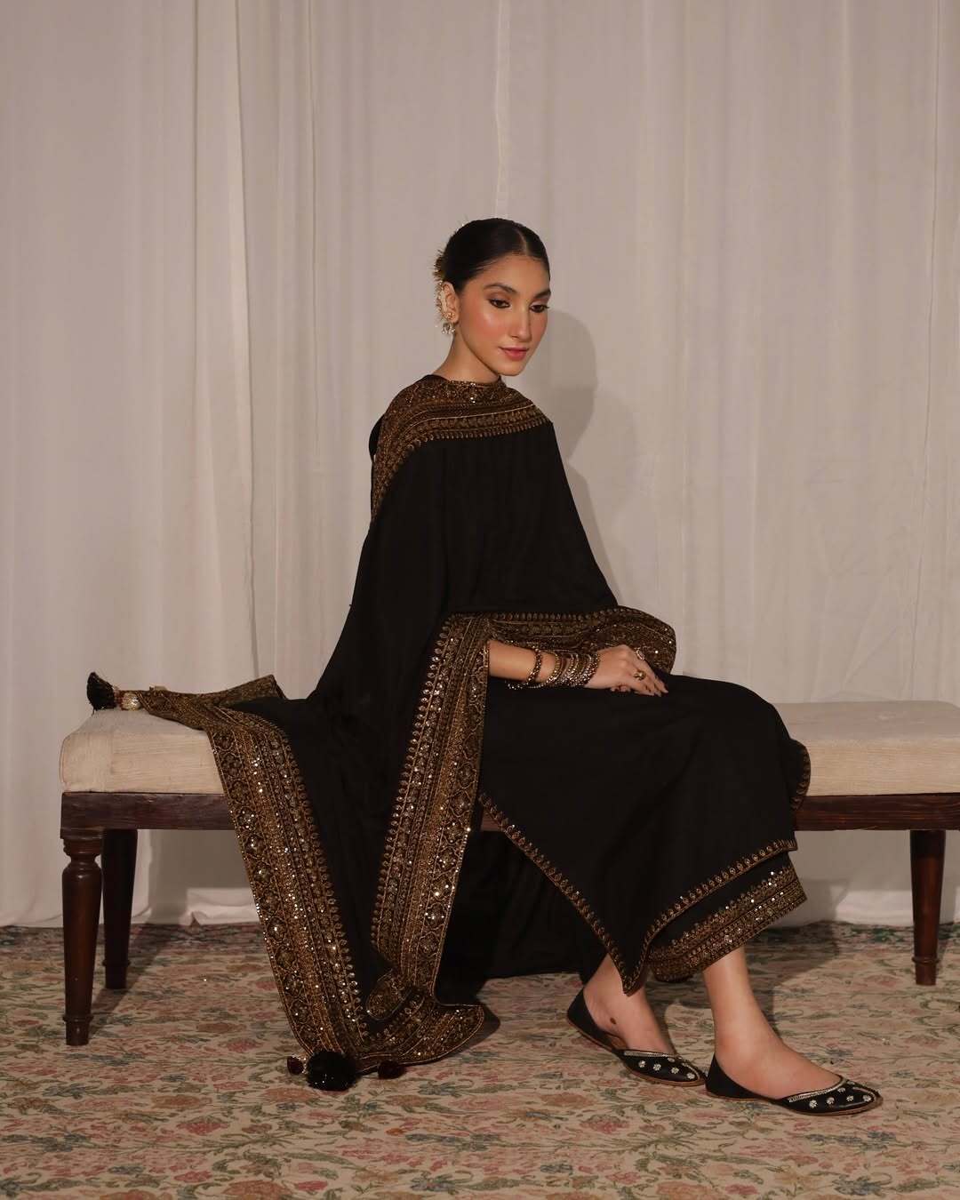 Gilded Noir Statement Kurta Set